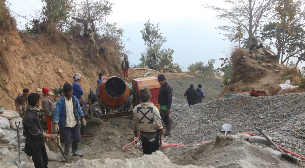 धाप्लाङ–सिन्ताङ–बराहपोखरी सडक : स्तरोन्नति गरिँदै