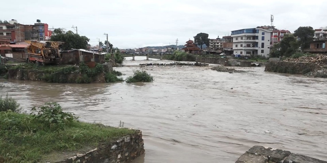 काठमाडौंका नदीमा बहाव बढ्यो, उच्च सतर्कता अपनाउन आग्रह