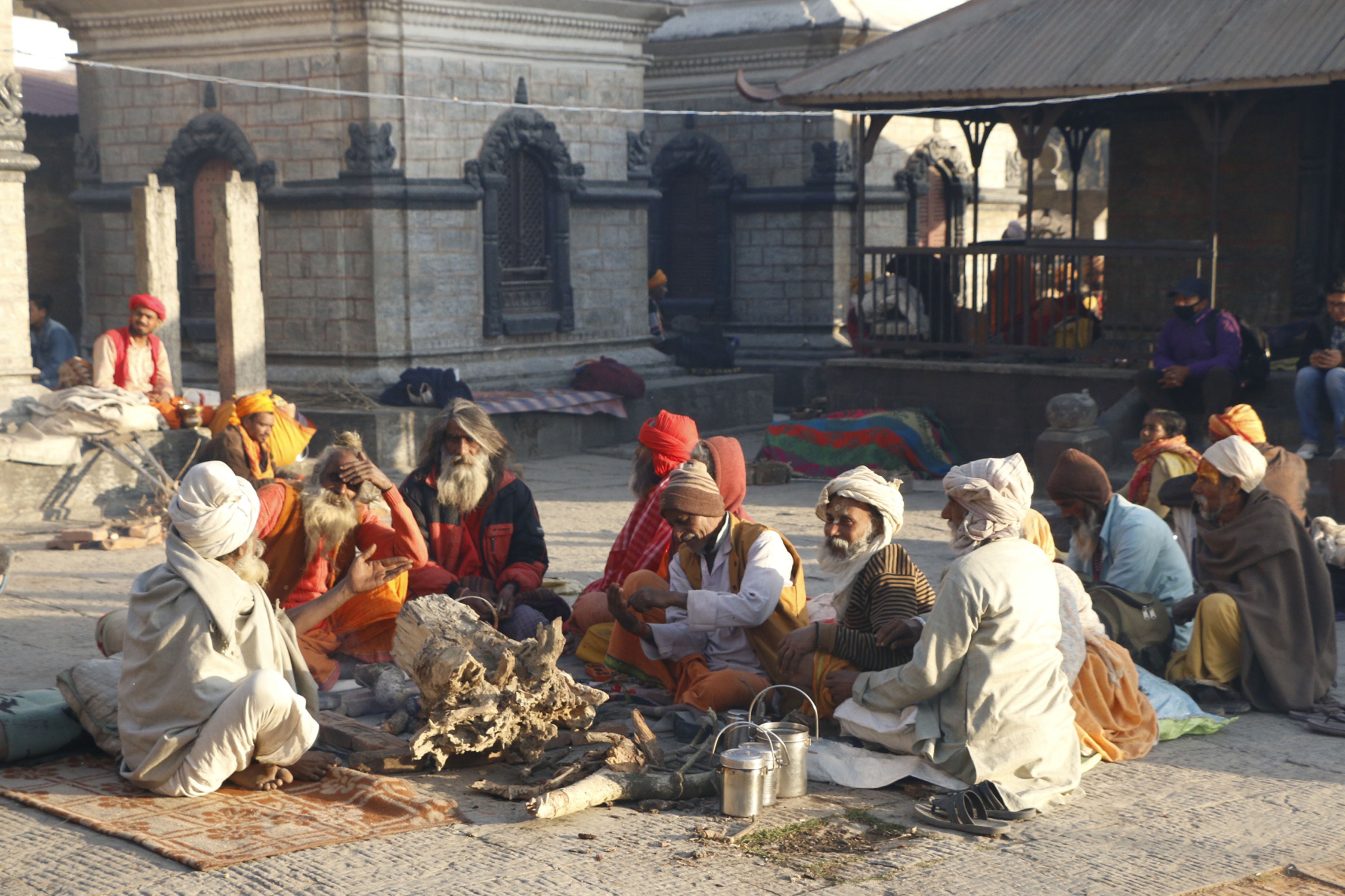 शिबरात्रिको लागी दुई हजारभन्दा बढी साधु सन्त पशुपतिमा