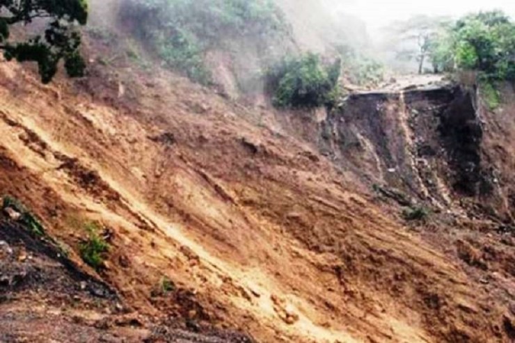 पाँचथरमा बाढी पहिरोमा परी मृत्यु हुनेको सङ्ख्या ३० पुग्यो