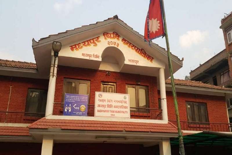 मध्यपुर थिमि नगरपालिकाको ८ नम्बर वडा ७ दिनका लागी बन्द