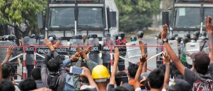 म्यानमारमा सैनिक शासनविरुद्धको आन्दोलन : सू चीको पार्टीका नेताको हिरासतमै मृत्यु