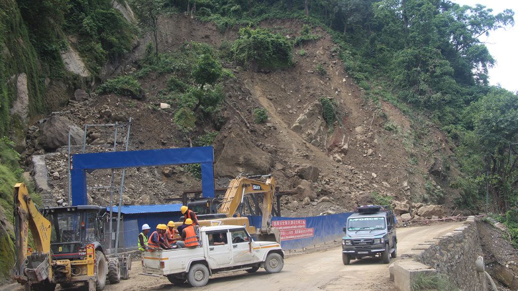 सुरुङ् निर्माणाधिन सिद्धार्थ राजमार्ग एकतर्फी खुल्यो, दुईतर्फी खुल्न अझै समय लाग्ने